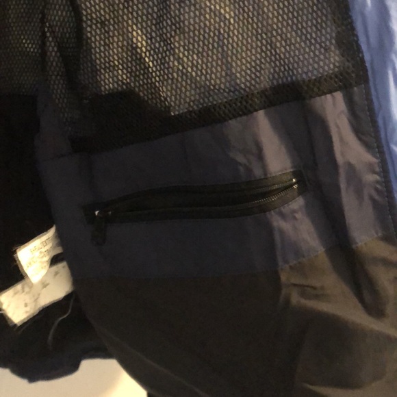 Retro Sierra Design rain coat - Picture 9 of 10